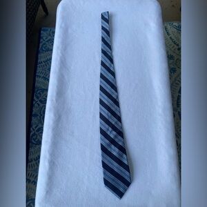 Jos A Bank‎ Striped Blue Men's Repp Tie